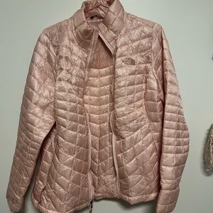 North face pink chrome lightweight jacket